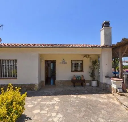Caules Sleeps 10 Pool Villa